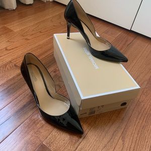 MICHAEL KORS never worn! Black patent faux leather heels